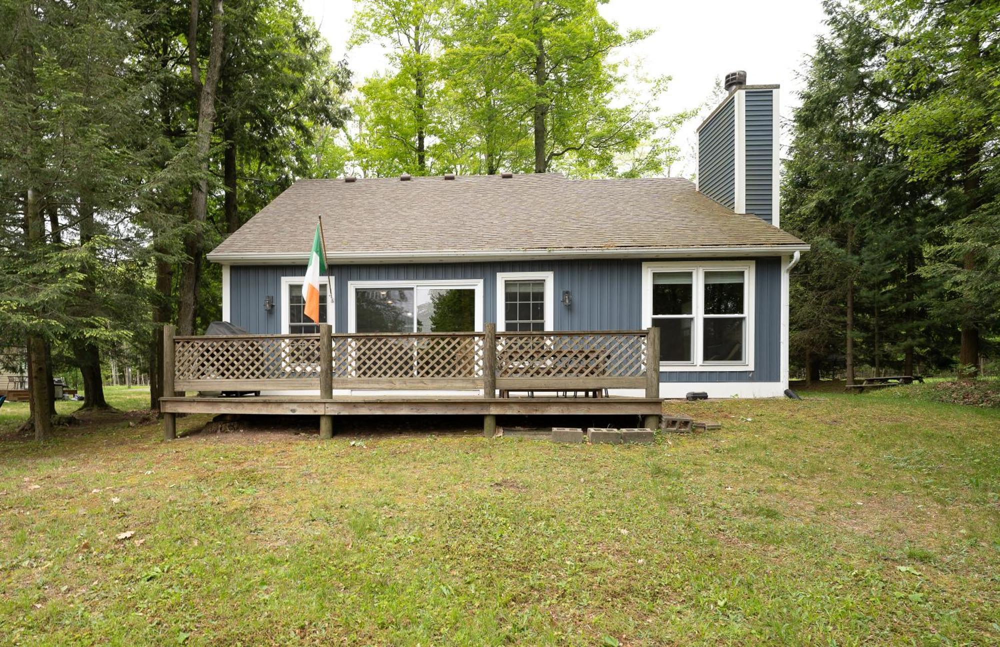 Experience The Charm Of Silver Lake At Parrothead Retreat Mears Bagian luar foto
